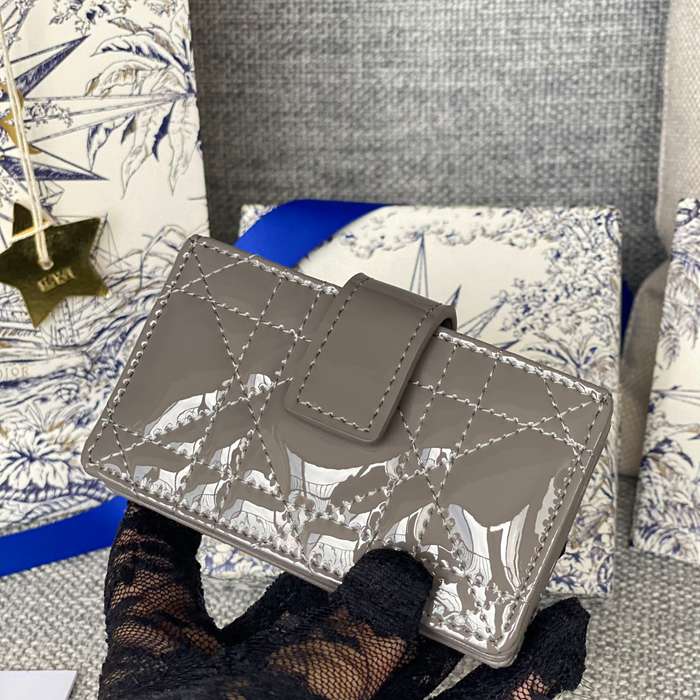 DIOR レディディオール 5スロットカードケース ラムスキン レディース 10.4×7×2cm