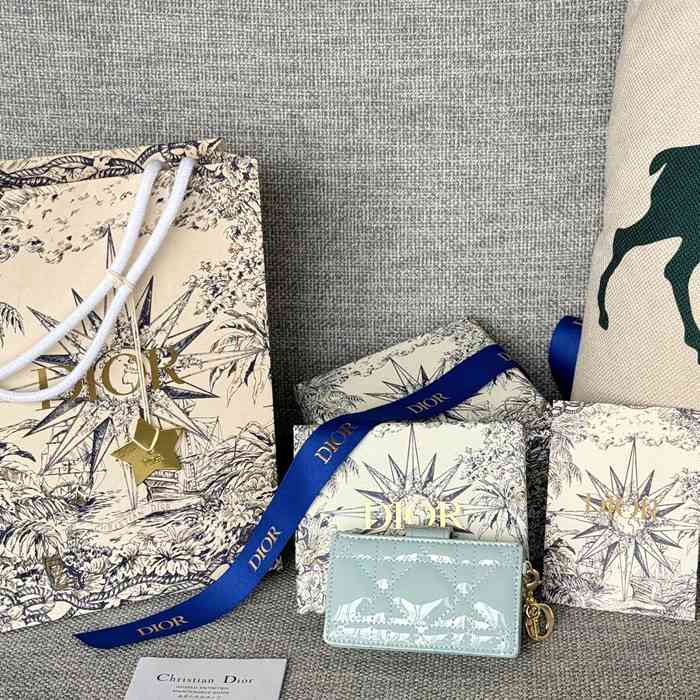 DIOR レディディオール 5スロットカードケース ラムスキン レディース 10.4×7×2cm