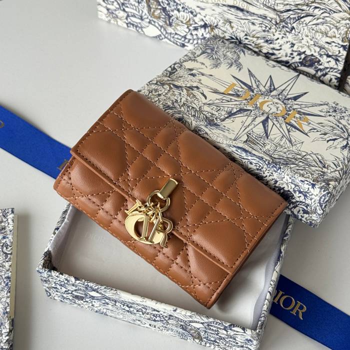 DIOR マイディオール グリシン ウォレット ラムスキン レディース 11×7.5×2.5cm