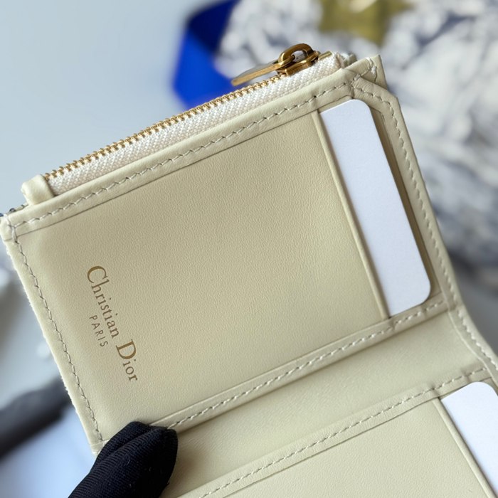 DIOR 三つ折り財布 レディース 10×8×2cm
