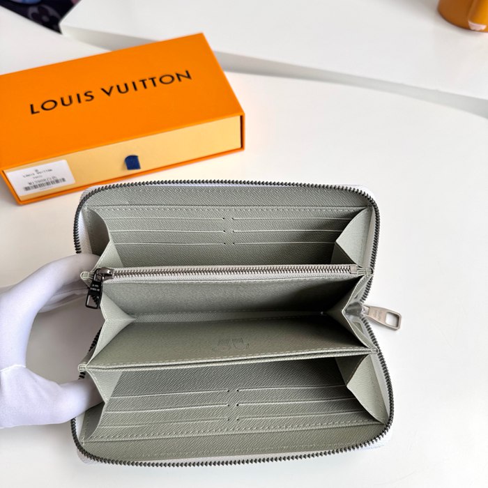 LOUIS VUITTON ジッピー ウォレット モノグラム キャンバス レディース 19×10cm