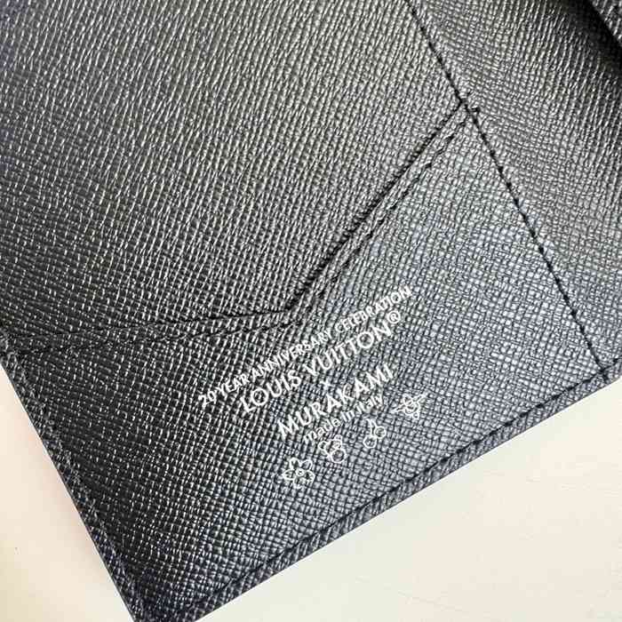 LOUIS VUITTON パスポートケース モノグラム マルチカラー レディース 14×10×2.5cm