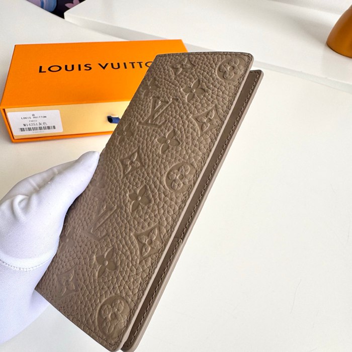 LOUIS VUITTON ブラッサ ウォレット タオリヨンレザー メンズ 19×10×2cm