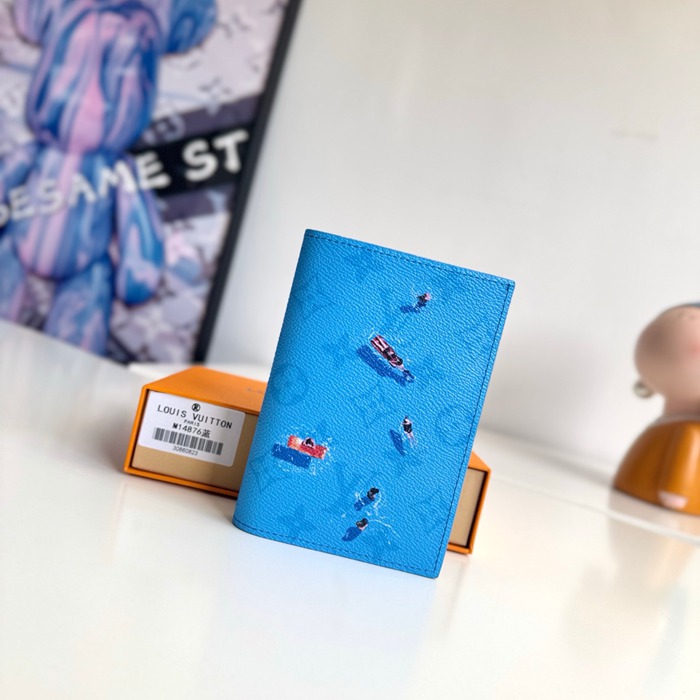 LOUIS VUITTON パスポートケース カラードモノグラム キャンバス メンズ 14×10×2.5cm LOUIS VUITTON パスポートケース カラードモノグラム キャンバス メンズ 14×10×2.5cm