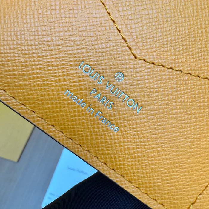 LOUIS VUITTON パスポートケース モノグラム キャンバス メンズ 10×14×2.5cm