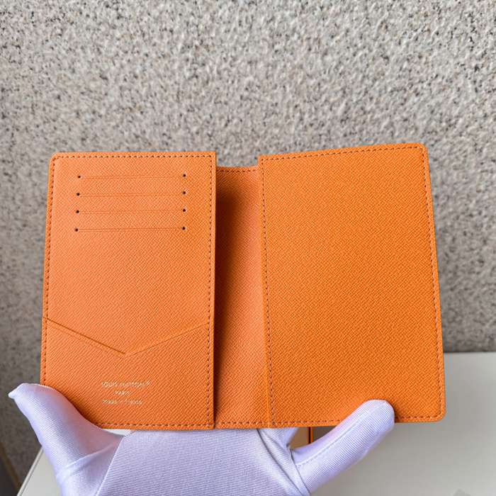 LOUIS VUITTON パスポートケース モノグラム デューン メンズ 10×14×2.5cm
