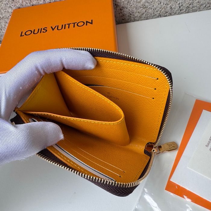 LOUIS VUITTON ノア ウォレット コンパクト モノグラム キャンバス レディース 11×8.5×1.5cm