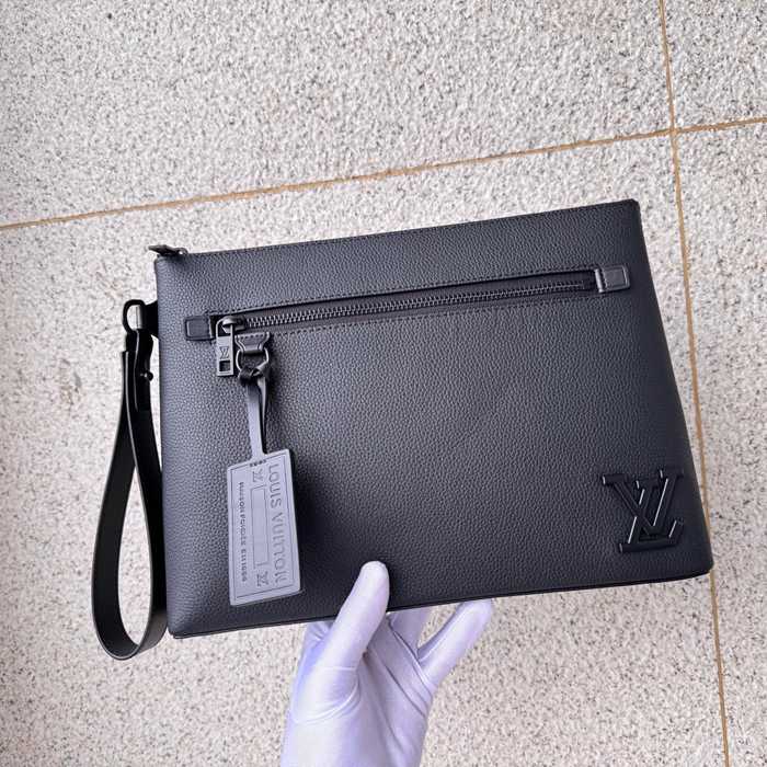 LOUIS VUITTON テイクオフ ポーチ カーフレザー メンズ 30×22×5cm