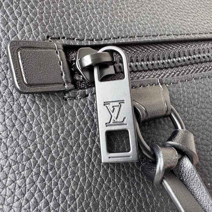 LOUIS VUITTON テイクオフ ポーチ カーフレザー メンズ 30×22×5cm