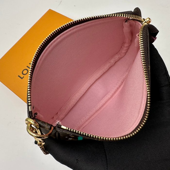LOUIS VUITTON ミニポシェット アクセサリー モノグラム キャンバス レディース 15.5×10.5×4cm