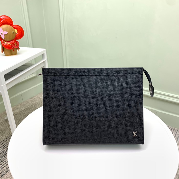 LOUIS VUITTON ポシェット ボヤージュ タイガレザー メンズ 27×21×3cm