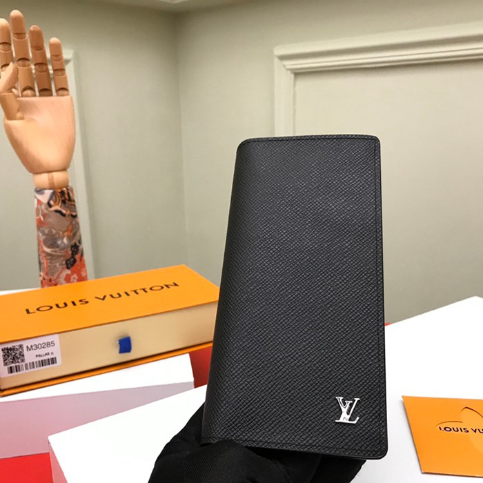 LOUIS VUITTON ブラッサ ウォレット タイガレザー メンズ 19×10×2cm
