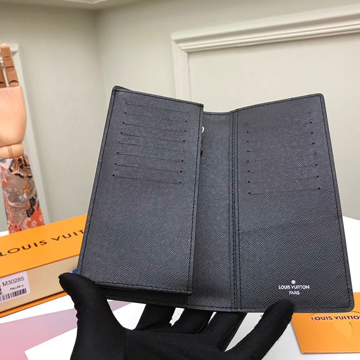 LOUIS VUITTON ブラッサ ウォレット タイガレザー メンズ 10×19×2cm