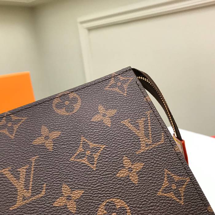 LOUIS VUITTON 化粧ポーチ ミディアム モノグラム キャンバス レディース 19×15×6cm