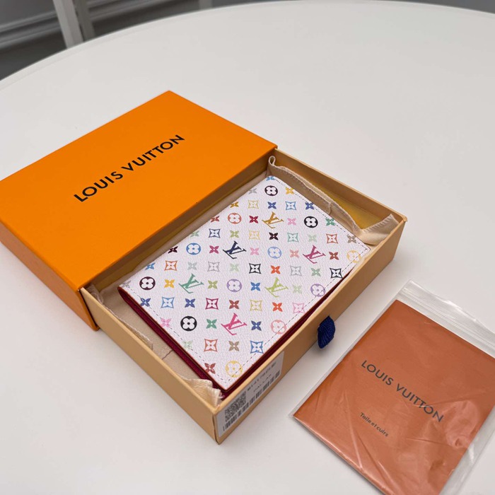 LOUIS VUITTON パスポートケース モノグラム マルチカラー レディース 10×14×2.5cm