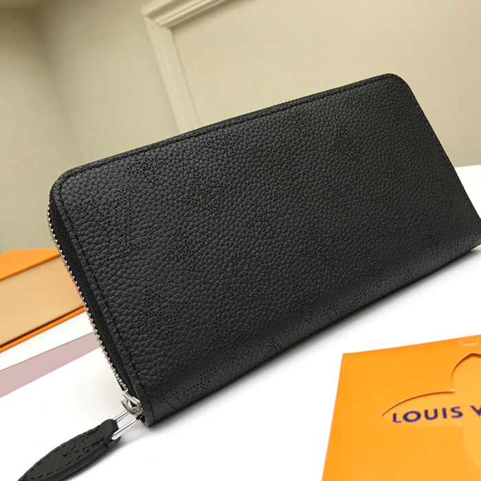 LOUIS VUITTON ジッピー ウォレット マヒナレザー レディース 19.5×10.5×2.5cm