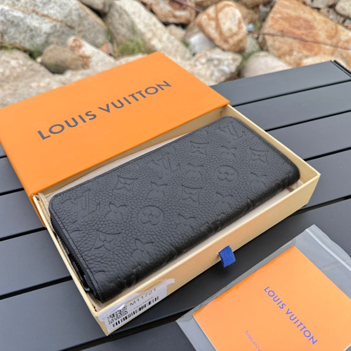 LOUIS VUITTON ジッピー ウォレット カーフレザー メンズ 21×10×2.5cm
