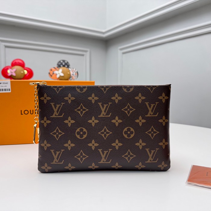 LOUIS VUITTON ポシェット クレ ミディアム モノグラム キャンバス レディース 24×15.5×1cm LOUIS VUITTON ポシェット クレ ミディアム モノグラム キャンバス レディース 24×15.5×1cm