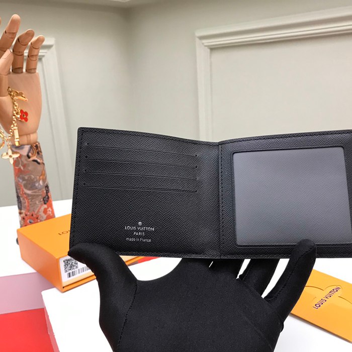LOUIS VUITTON アメリゴ ウォレット モノグラム エクリプス メンズ 11.5×9.5cm