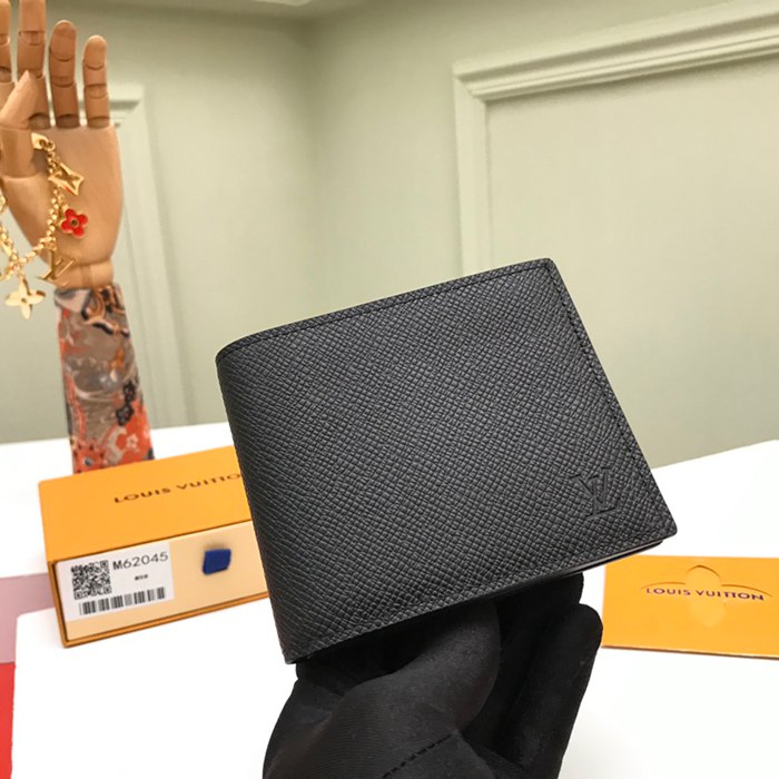 LOUIS VUITTON アメリゴ ウォレット クロスグレインレザー メンズ 11.5×9.5cm