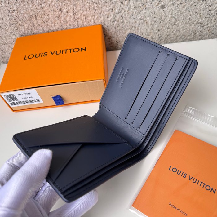 LOUIS VUITTON ポルトフォイユ ミュルティプル カーフレザー メンズ 11.5×9×1.5cm