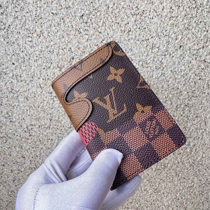 LOUIS VUITTON カードケース モノグラム ランドスケープ メンズ 7.5×11.1×1cm