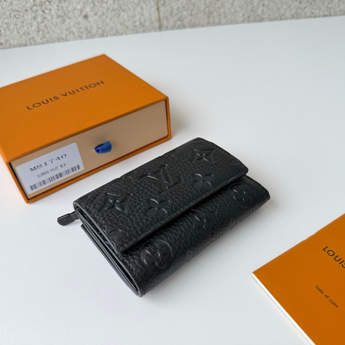 LOUIS VUITTON ポルトフォイユ パイロット カーフレザー メンズ 11×8.5×2cm
