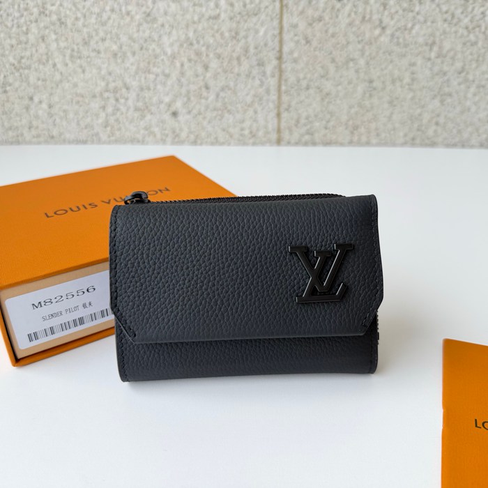 LOUIS VUITTON ポルトフォイユ パイロット カーフレザー メンズ 11×8.5×2cm