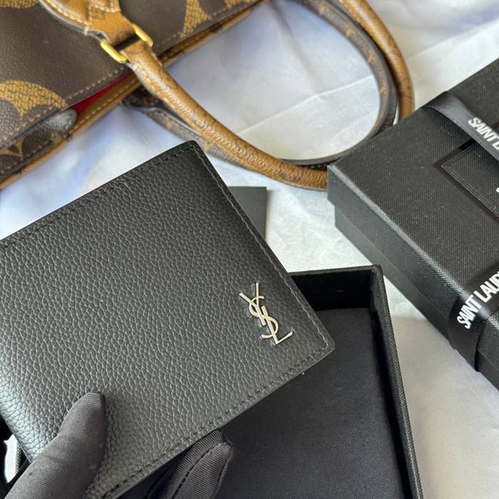YSL 二つ折り財布 カーフレザー メンズ 11×9.5×2.5cm
