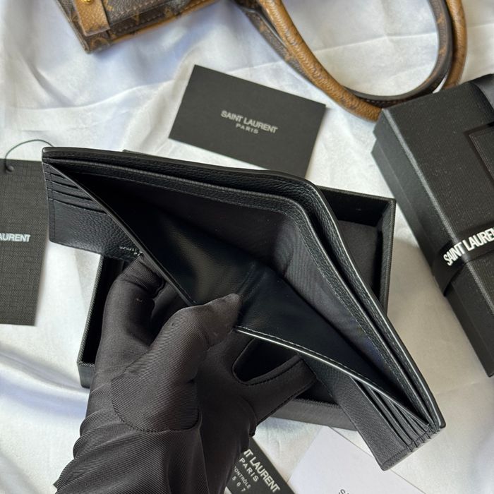 YSL 二つ折り財布 カーフレザー メンズ 11×9.5×2.5cm