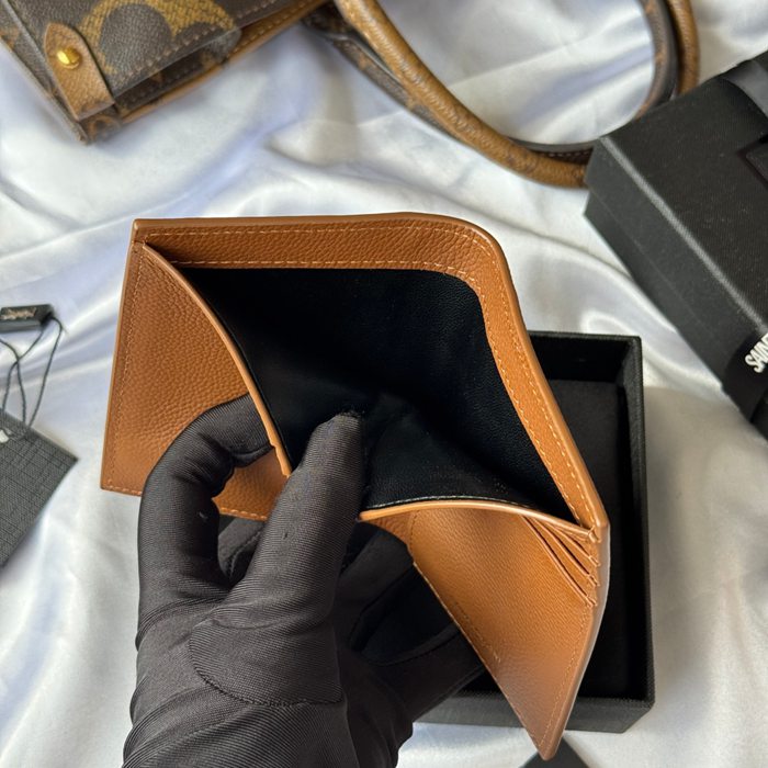 YSL 二つ折り財布 カーフレザー メンズ 9×11.5×2cm