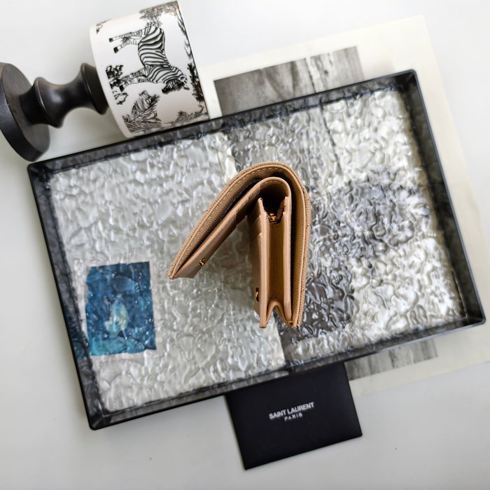 YSL 二つ折り財布 カーフレザー メンズ 11×9.5×2.5cm
