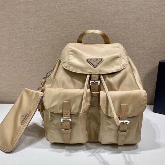 プラダ スタイル リュック 1BZ811 サイズ:30×32×15cm プラダ スタイル リュック 1BZ811 サイズ:30×32×15cm