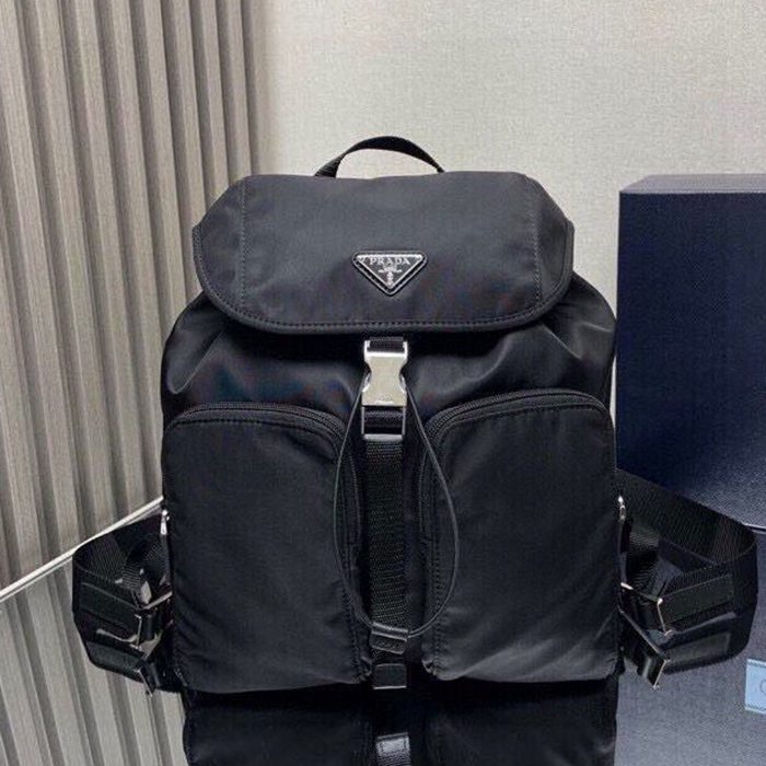 プラダ スタイル リュック 1BZ070 サイズ:30×32×16cm プラダ スタイル リュック 1BZ070 サイズ:30×32×16cm