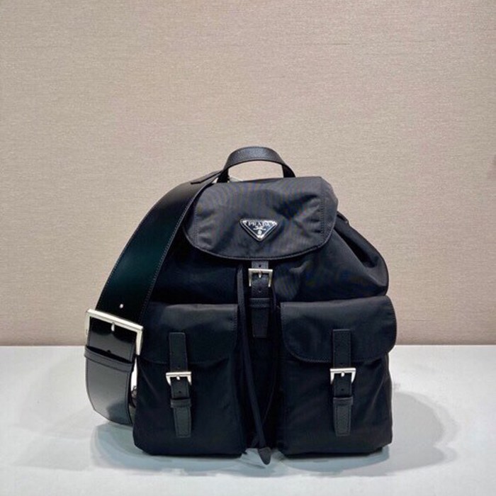 プラダ スタイル リュック 2VZ110 サイズ：34×39×15cm