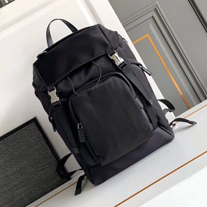 プラダ スタイル リュック 2VZ135 サイズ:27×45×17cm プラダ スタイル リュック 2VZ135 サイズ:27×45×17cm