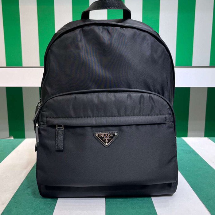 プラダ スタイル リュック 2VZ066 サイズ:40×17×29cm プラダ スタイル リュック 2VZ066 サイズ:40×17×29cm