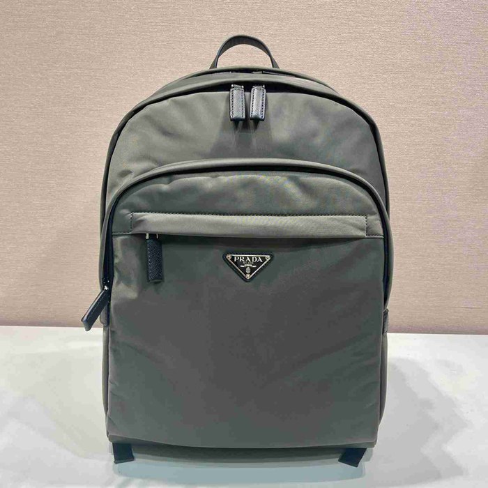 プラダ スタイル リュック 2VZ048 サイズ：31×43.5×20cm