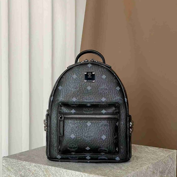 MCM スタイル ビゼトス スターク ミニ リュック ブラック サイズ：26×10.5×21.5cm