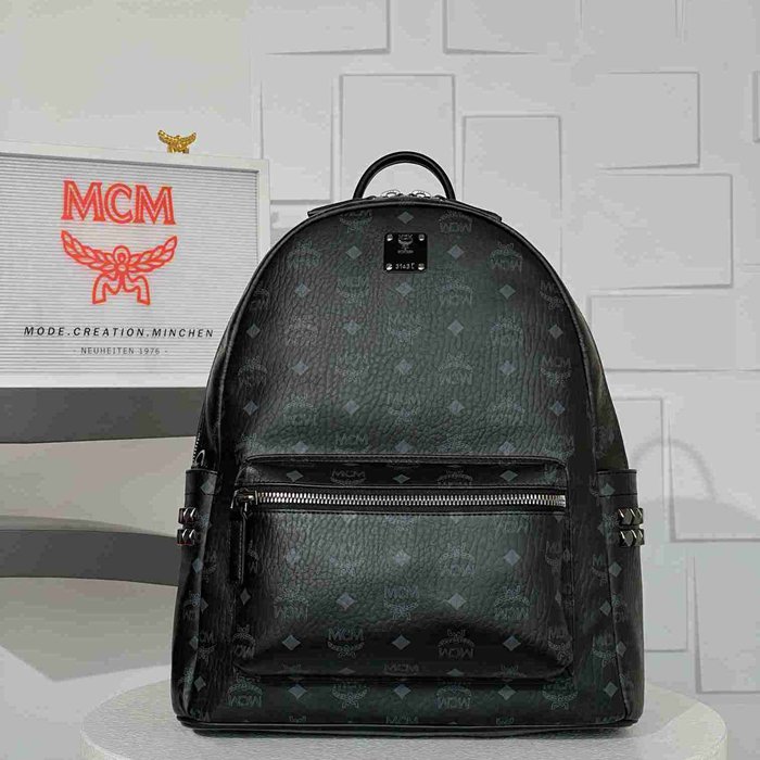 MCM スタイル ビゼトス スターク ミディアム リュック ナッパレザー ブラック サイズ：41×15.5×33.5cm