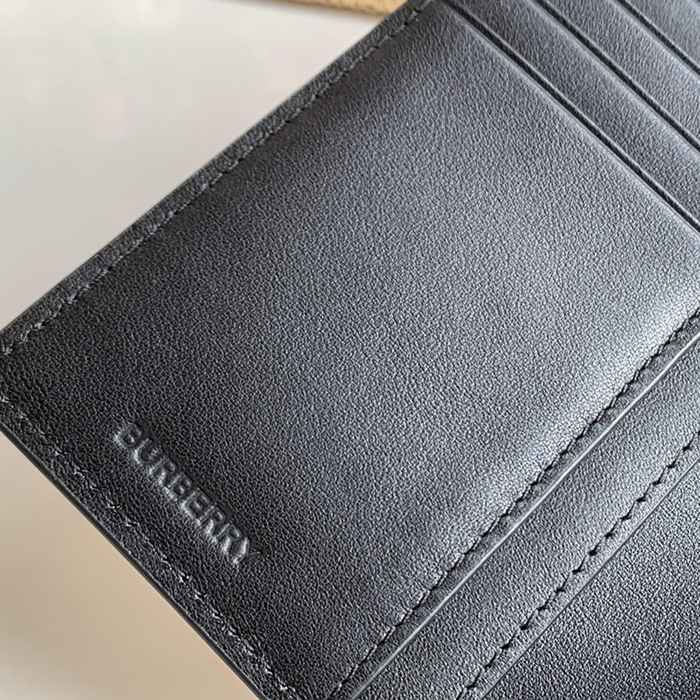 BURBERRY 80166131 ヴィンテージチェック 二つ折り長財布 黒革トリム サイズ:19x10x2.5cm