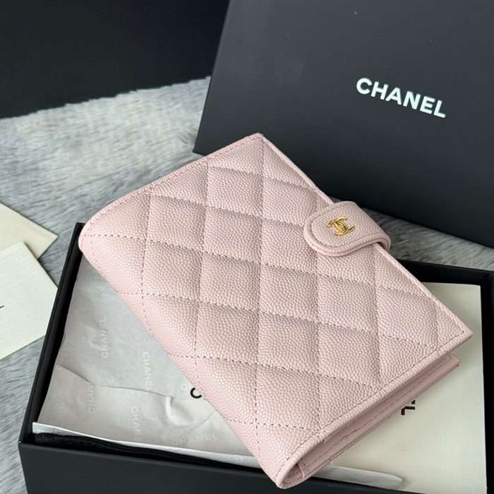 CHANEL AP3196 パスポート&ウォレット 二合一 カヴィア サイズ:15x10cm