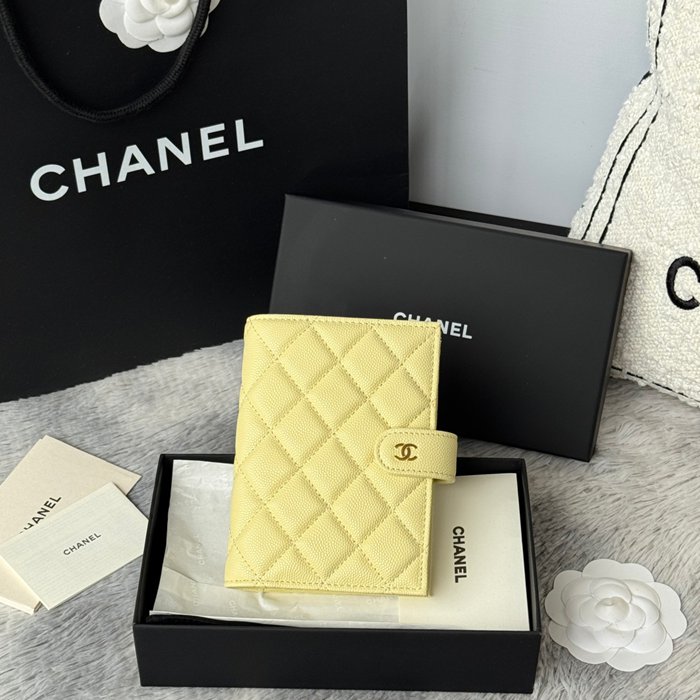 CHANEL AP3196 パスポート&ウォレット 二合一 カヴィア サイズ:15x10cm