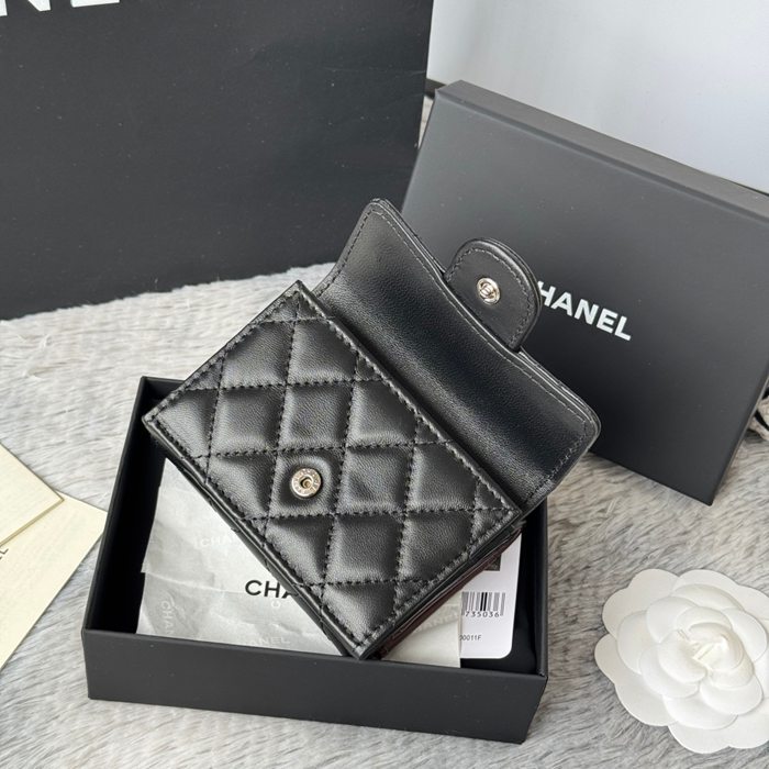 CHANEL AP0230 84401 三つ折り財布 ラム革 サイズ:10.5x7.5cm