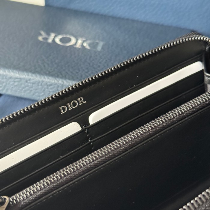 DIOR 2ESBC252YSE 長財布 ジッピー 荔枝紋牛皮 サイズ:19.8x11x2.5cm
