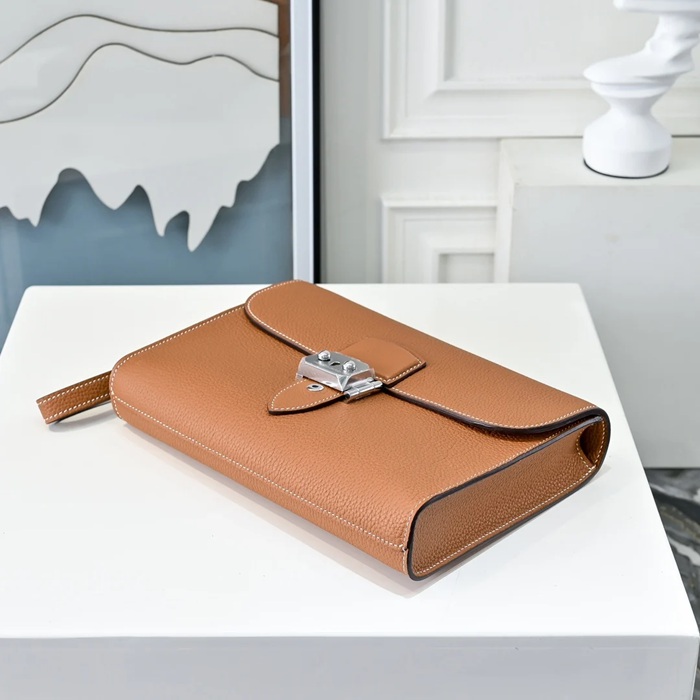 HERMES サック ア デペッシュ 信差バッグ 21cm トゴ革 サイズ:
