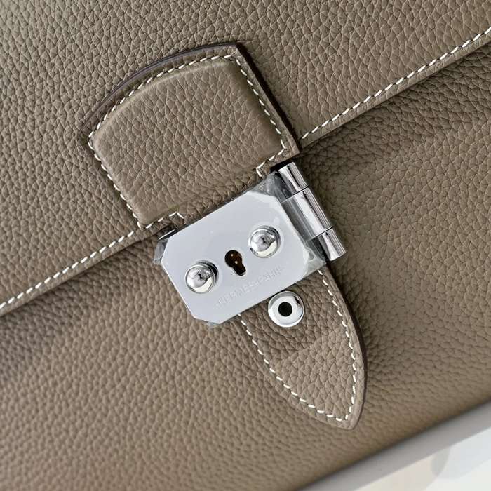 HERMES サック ア デペッシュ 信差バッグ 21cm トゴ革 サイズ: