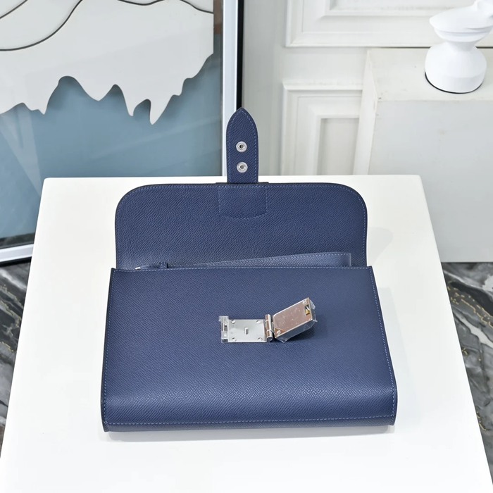 HERMES サック ア デペッシュ 信差バッグ 21cm トゴ革 サイズ: