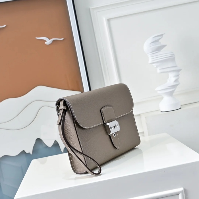 HERMES サック ア デペッシュ 信差バッグ 21cm トゴ革 サイズ: