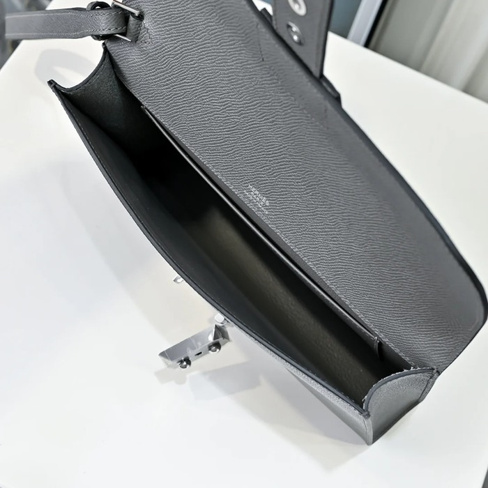 HERMES サック ア デペッシュ 信差バッグ 21cm トゴ革 サイズ: